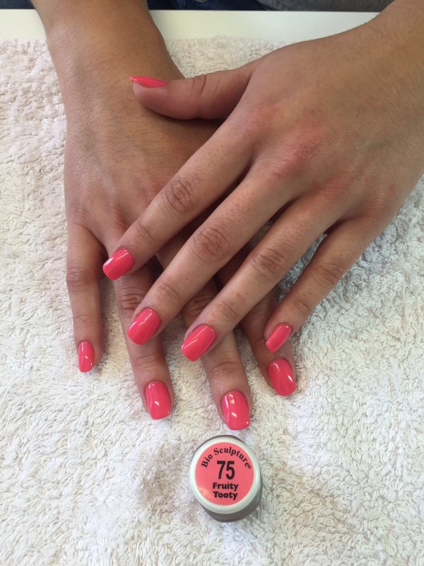 Pose de capsules couleur -26ans